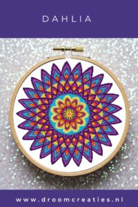 Dahlia mandala borduurpatroon ***